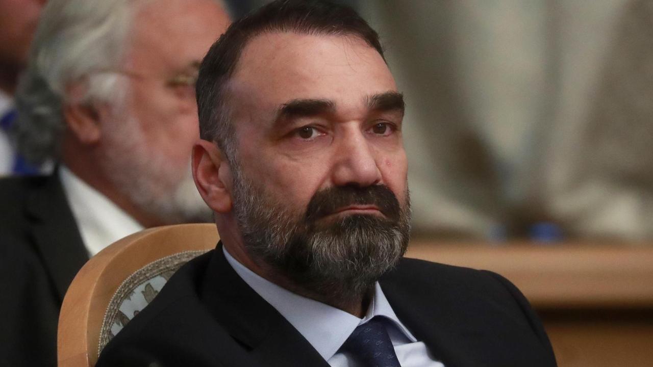 Mohammed Atta Nur, Ex-Provinzgouverneur in Mazar-e-Sharif und Co-Vorsitzender der Jamayat-e-Islami Partei, aufgenommen bei Friedensgesprächen in Moskau am 5. Feburar 2019 Mohammed Atta Nur, Ex-Provinzgouverneur in Mazar-e-Sharif und Co-Vorsitzender der Jamayat-e-Islami Partei, aufgenommen bei Friedensgesprächen in Moskau am 5. Feburar 2019