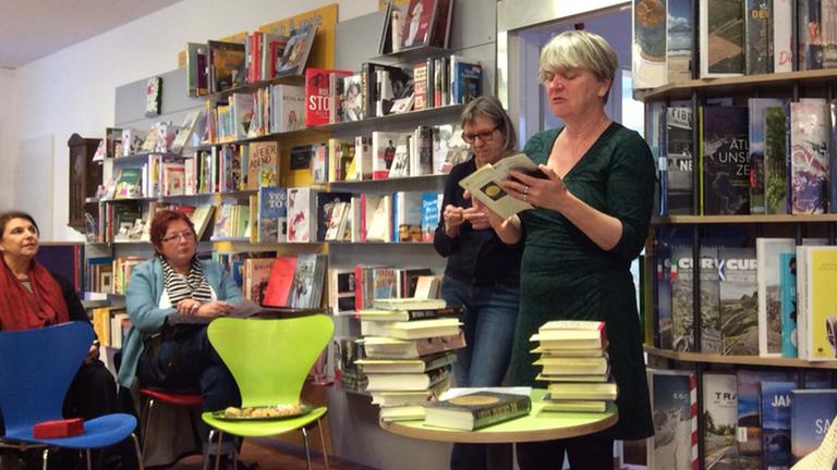 Sabine und Ute Gartmann - die Eigentümerinnen der Schatulle vor Publikum Sabine und Ute Gartmann - die Eigentümerinnen der Schatulle vor Publikum