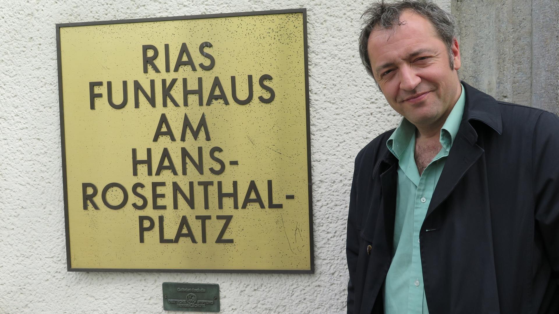 Leider liegt für dieses Bild keine Bildbeschreibung vor Leider liegt für dieses Bild keine Bildbeschreibung vor