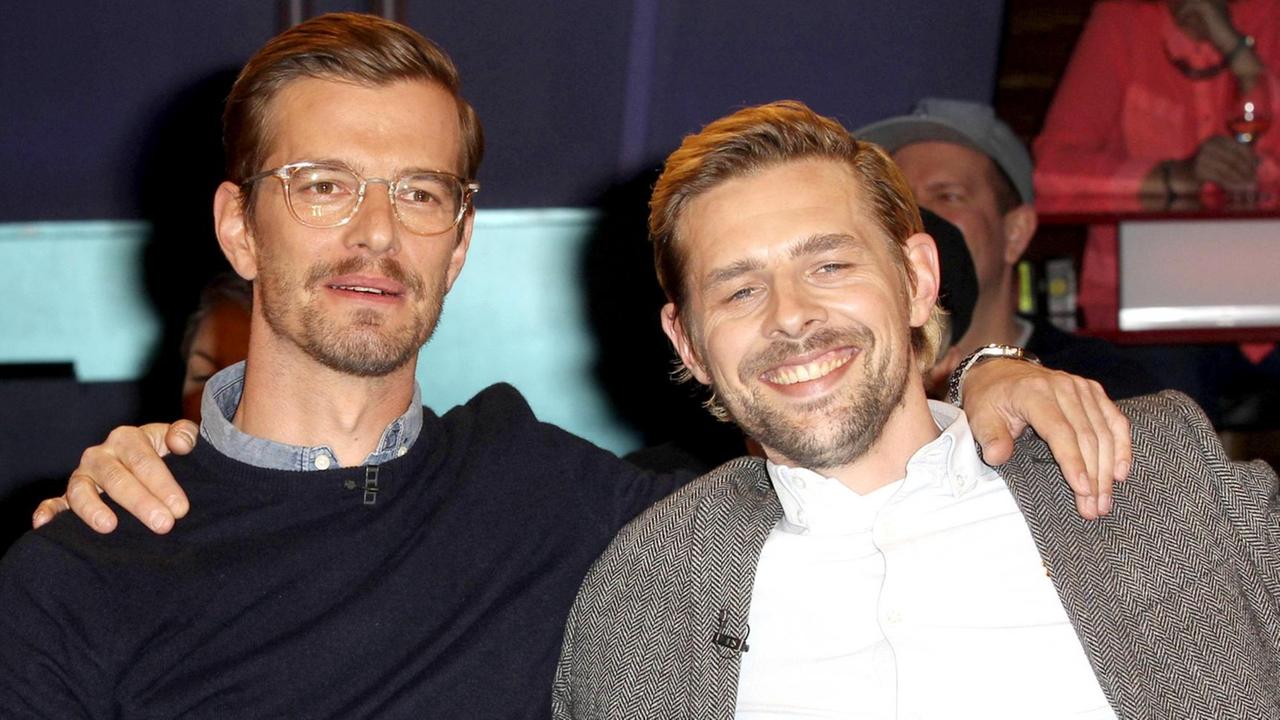 Joko Winterscheidt und Klaas Heufer-Umlauf bei der Aufzeichnung der NDR Talk Show im Studio Lokstedt. Hamburg, Joko Winterscheidt und Klaas Heufer-Umlauf bei der Aufzeichnung der NDR Talk Show im Studio Lokstedt. Hamburg,