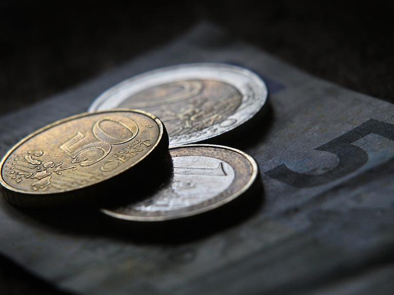 Acht Euro und fünfzig Cent 