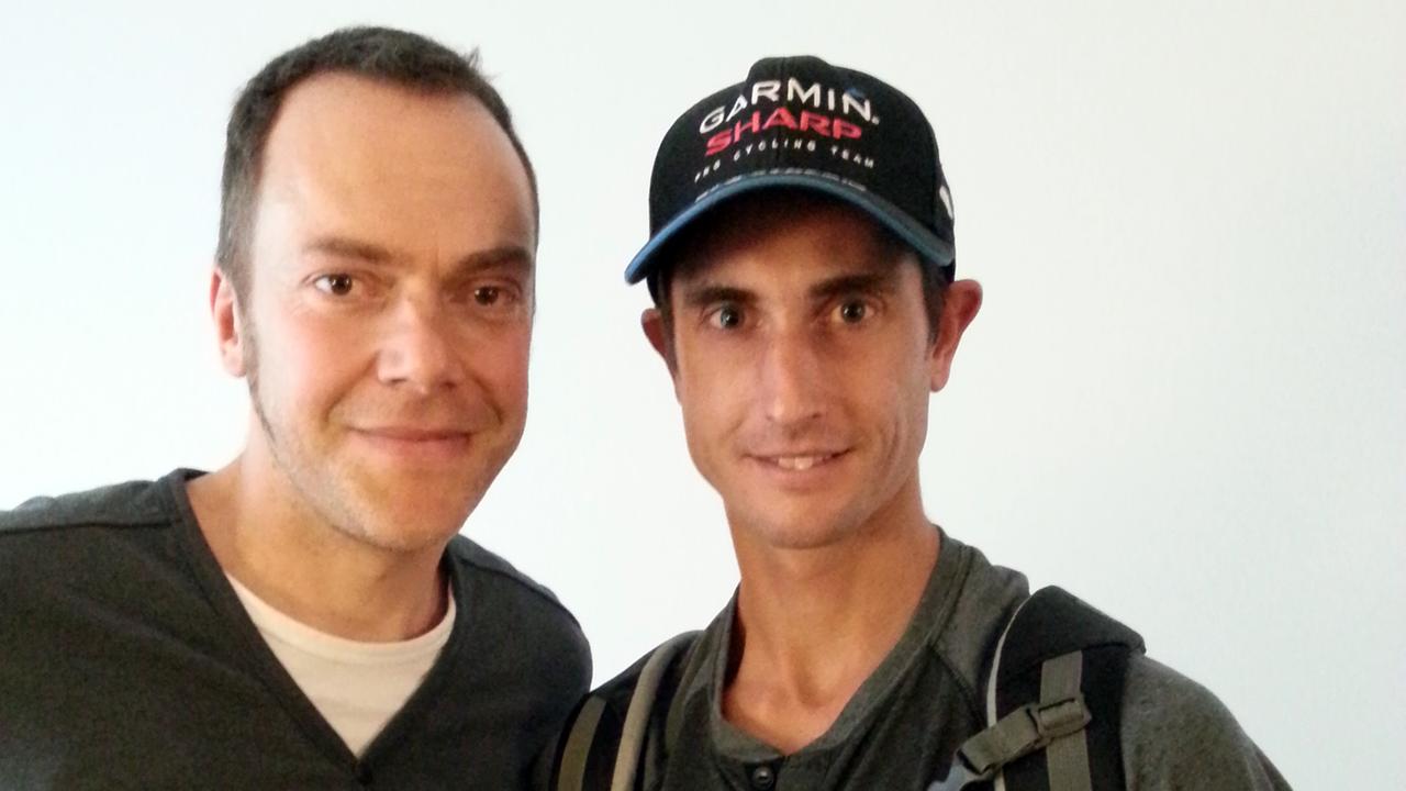 Journalist Elmar Krämer (l.) mit dem zweifachen Ultramarathonmeister Brandan Brazier Journalist Elmar Krämer (l.) mit dem zweifachen Ultramarathonmeister Brandan Brazier