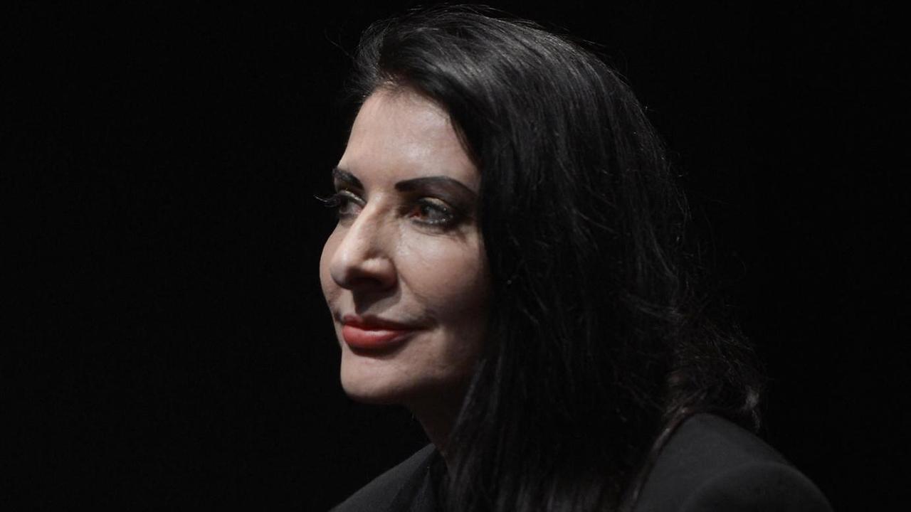 Porträt der Performancekünstlerin Marina Abramovic. Porträt der Performancekünstlerin Marina Abramovic.