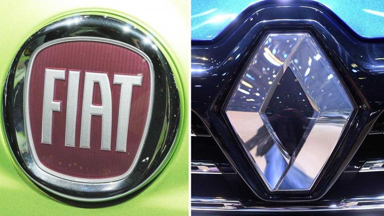 Die Logos von Chrysler, Fiat (M) und Renault. Die Logos von Chrysler, Fiat (M) und Renault.