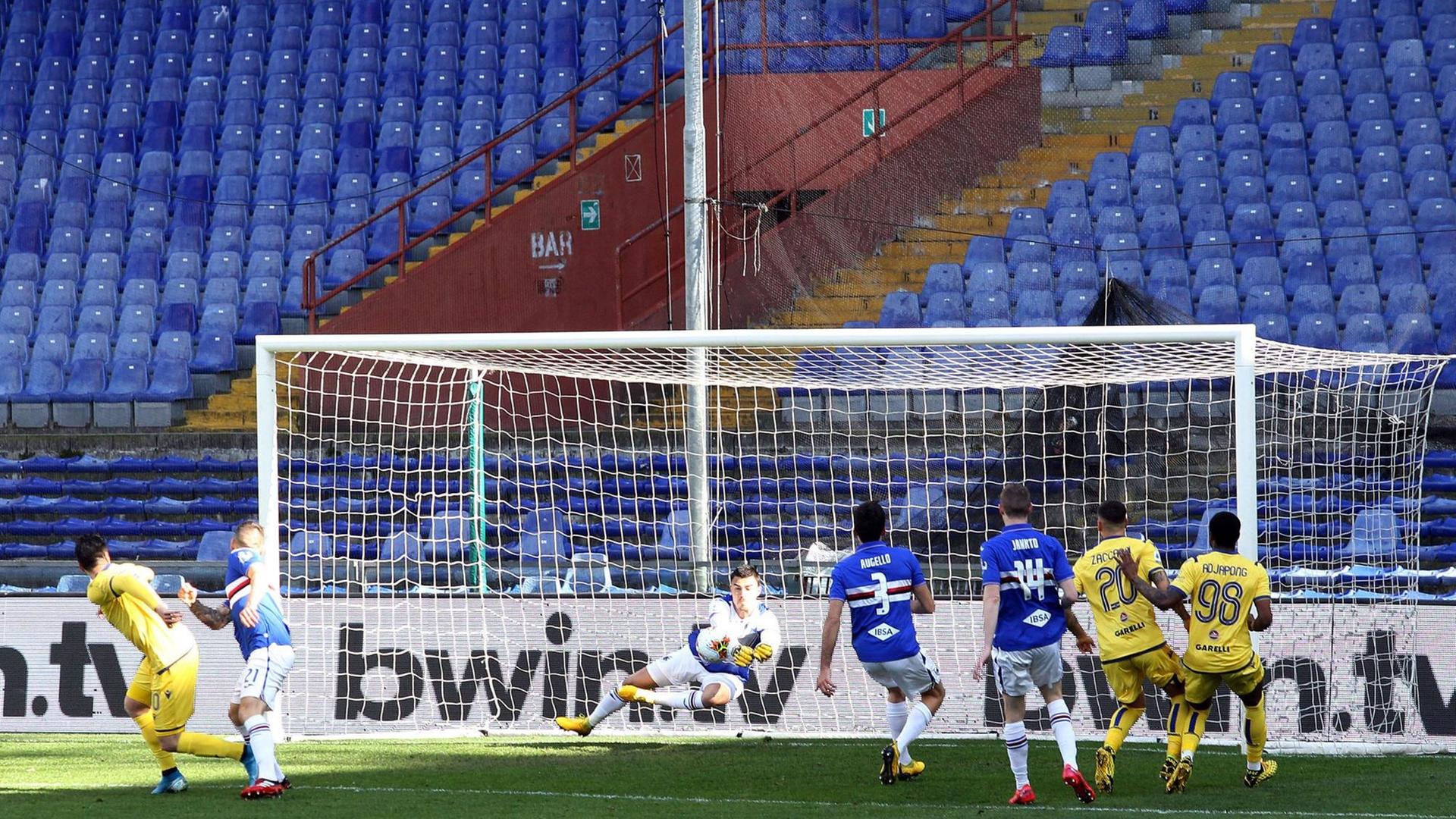 Coronavirus: Spiel ohne Zuschauer in der Serie A in Italien. Coronavirus: Spiel ohne Zuschauer in der Serie A in Italien.