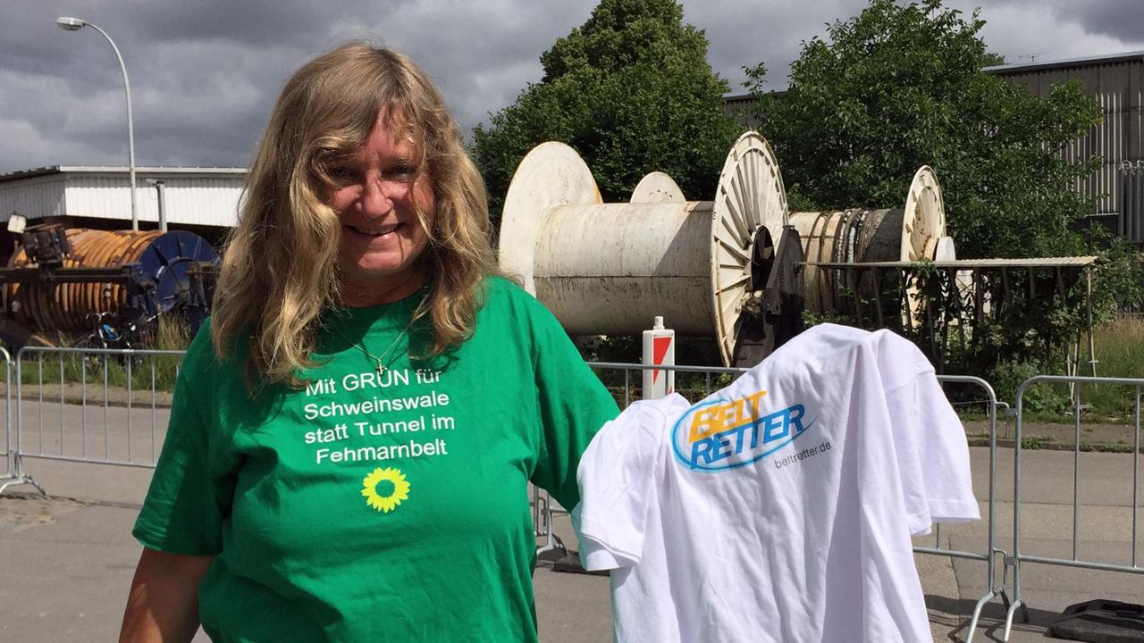 Christiane Stodt-Kirchholtes, Naturschützerin, Fraktionsvorsitzende der Grünen auf Fehmarn - und Tunnelgegnerin Christiane Stodt-Kirchholtes, Naturschützerin, Fraktionsvorsitzende der Grünen auf Fehmarn - und Tunnelgegnerin