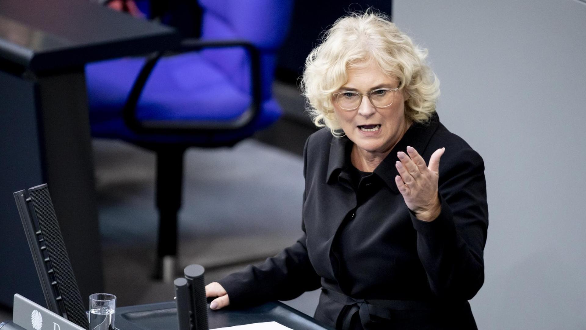 Das Foto zeigt Christine Lambrecht (SPD), Bundesjustizministerin. Das Foto zeigt Christine Lambrecht (SPD), Bundesjustizministerin.