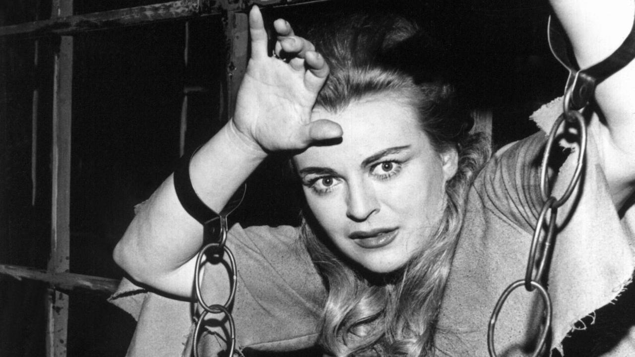Die österreichische Opernsängerin (Sopran) Wilma Lipp als "Margarethe" in Gounods gleichnamiger Oper in einer Aufführung der Wiener Staatsoper im Jahr 1963. Sie wurde am 26. April 1925 in Wien geboren. | Die österreichische Opernsängerin (Sopran) Wilma Lipp als "Margarethe" in Gounods gleichnamiger Oper in einer Aufführung der Wiener Staatsoper im Jahr 1963. Sie wurde am 26. April 1925 in Wien geboren. |