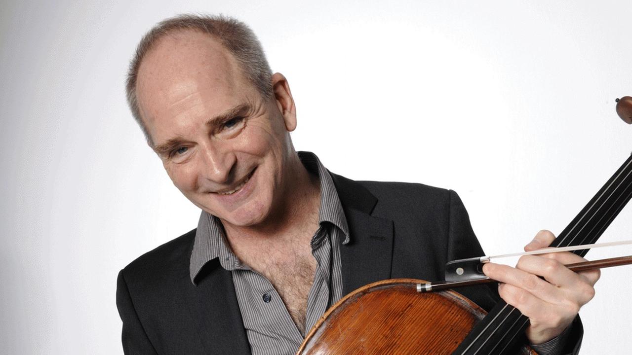 Der Cellist und Konzertveranstalter Frank S. Dodge Der Cellist und Konzertveranstalter Frank S. Dodge