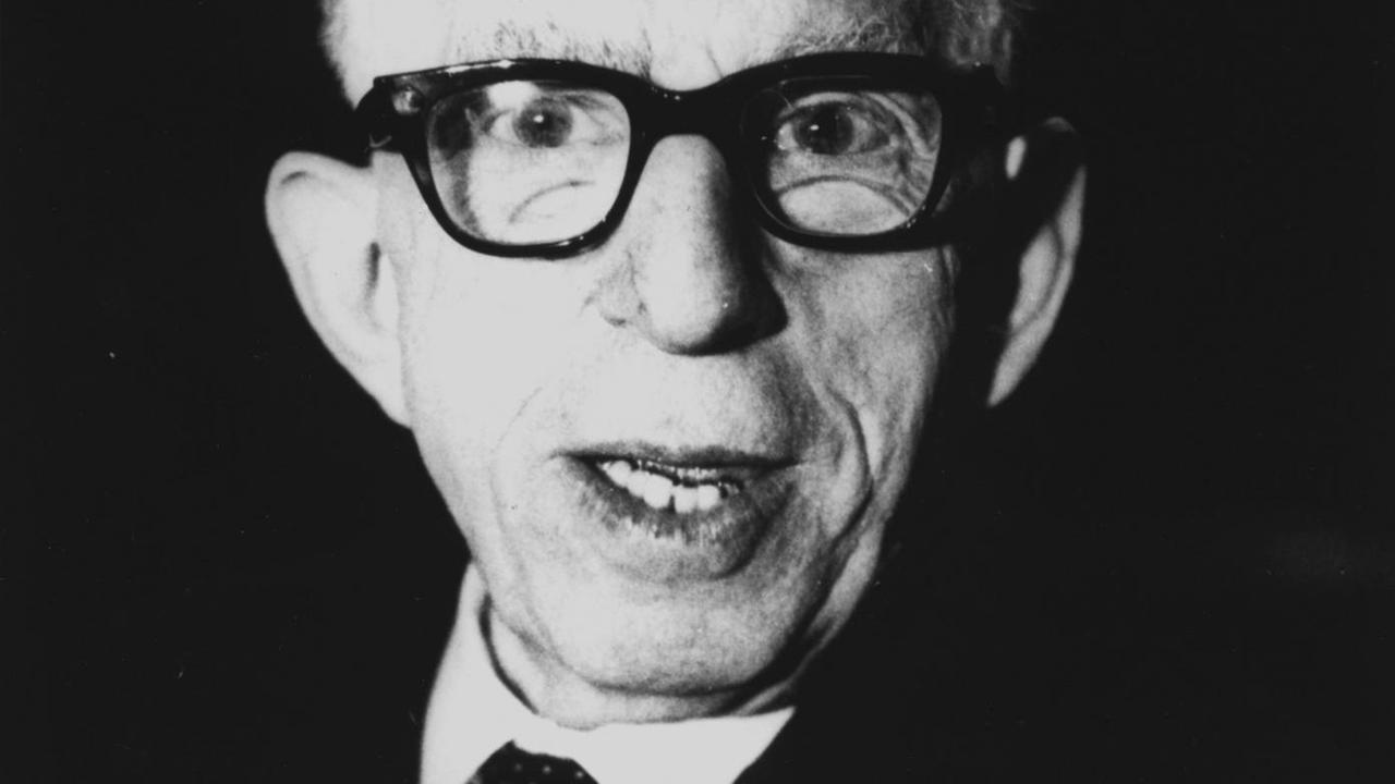 Porträt des Schriftstellers Ludwig Marcuse, Foto um 1970. Porträt des Schriftstellers Ludwig Marcuse, Foto um 1970.