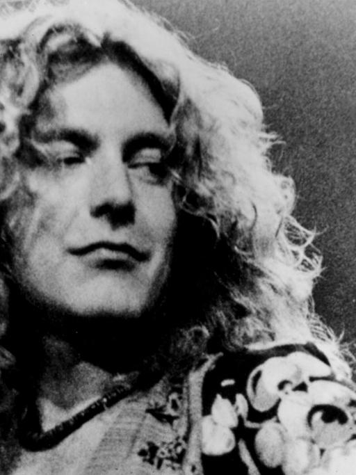 Robert Plant als Sänger von Led Zeppelin 1976