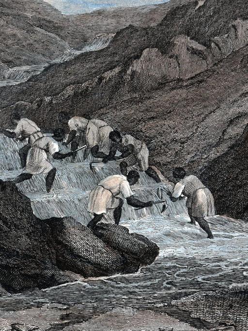 Die Zeichnung von 1814 zeigt Sklaven, die in einem Fluss Gold waschen. An der Seite sitzt ein Mann mit einer Peitsche.