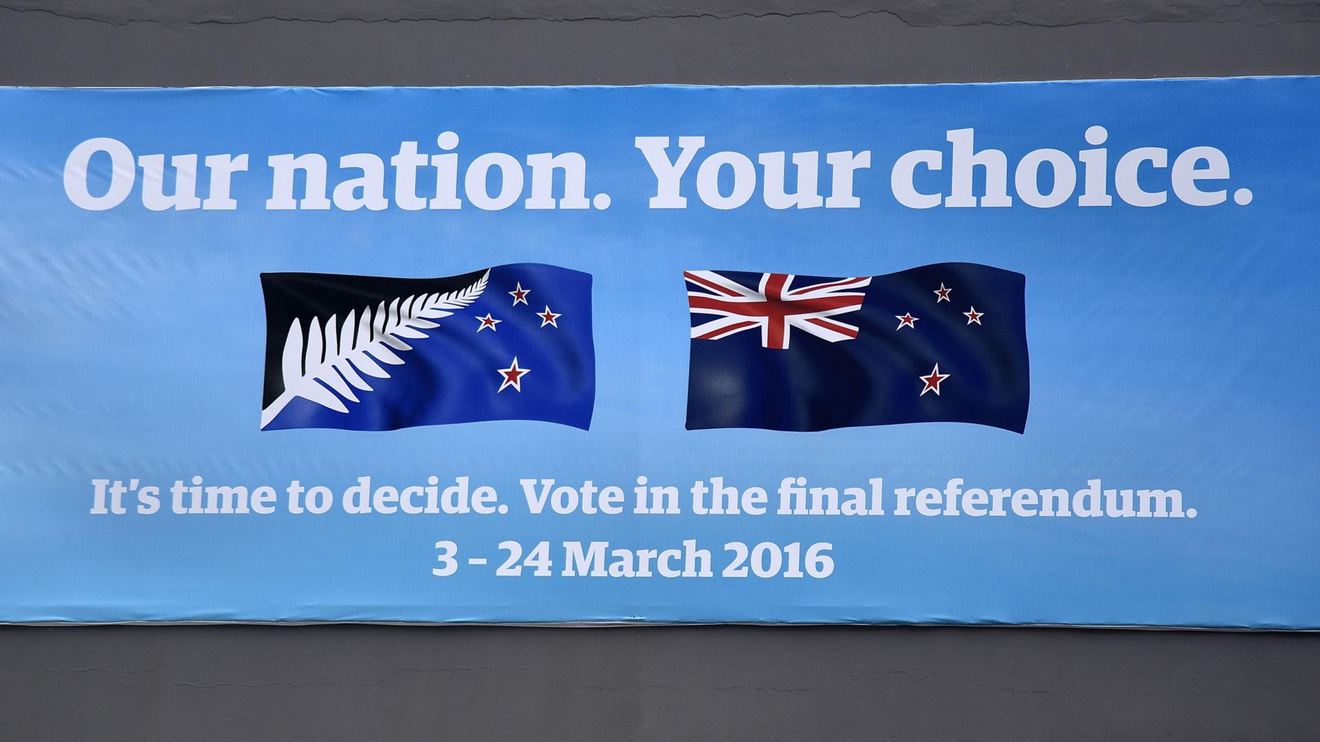 Ein Plakat in Wellington wirbt für das Referendum über die neuseeländische Nationalflagge. Ein Plakat in Wellington wirbt für das Referendum über die neuseeländische Nationalflagge.