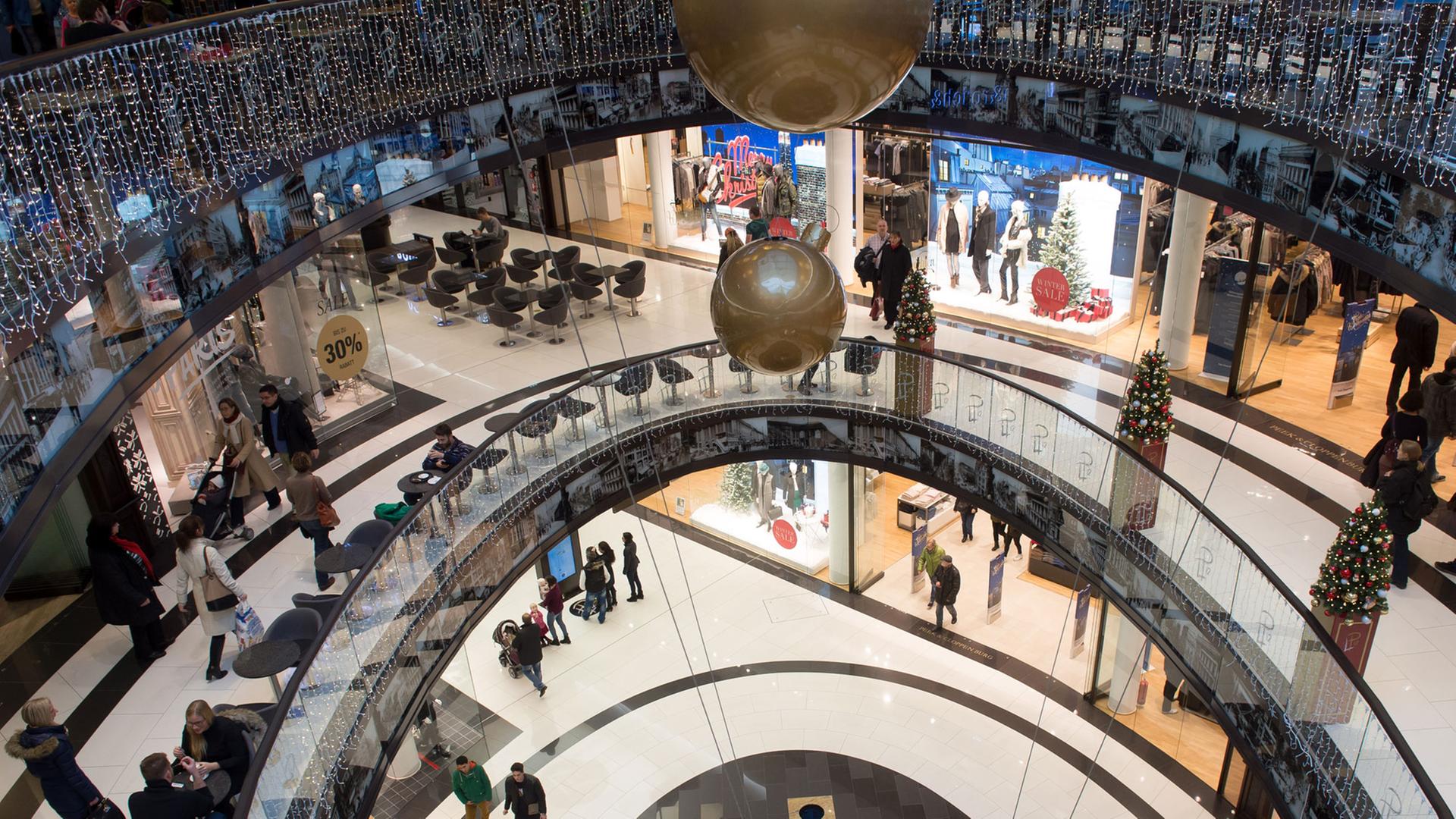 Der Shopping-Tempel "Mall of Berlin" in der Leipziger Straße wurde 2014 eröffnet. Der Shopping-Tempel "Mall of Berlin" in der Leipziger Straße wurde 2014 eröffnet.