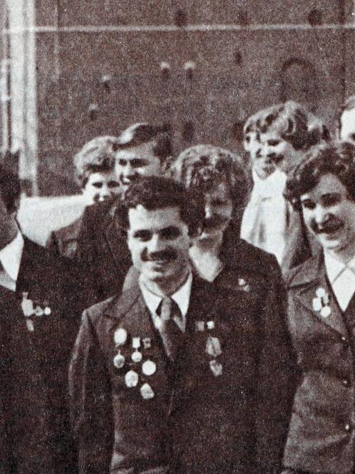 Ein Schwarz-Weiß-Foto zeigt Delegierte beim 8. Kongress der Jugendorganisation Komsomol im April 1978 in Moskau