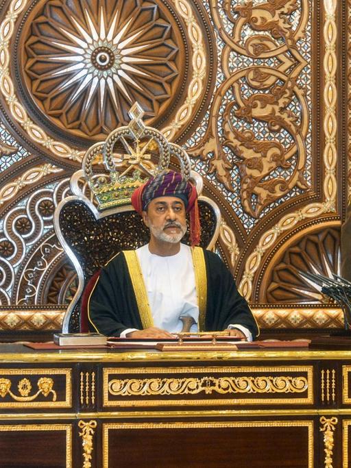 Sultan Haitham bin Tariq al Said bei seiner Amtseinführung im Sultanspalast in Maskat am 11.01.2020.