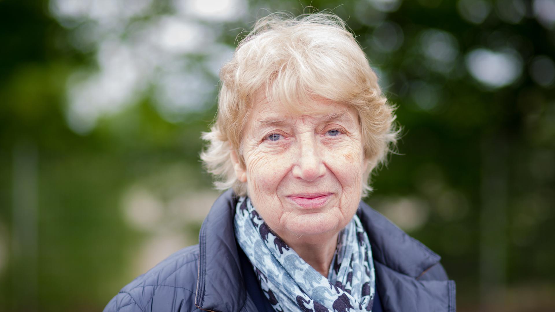 Barbara John (CDU), Ombudsfrau für die Opfer der Zwickauer Terrorzelle, am 25.04.2017 bei der Gedenkfeier zum 10. Todestag der ermordeten Polizistin Michele Kiesewetter. Barbara John (CDU), Ombudsfrau für die Opfer der Zwickauer Terrorzelle, am 25.04.2017 bei der Gedenkfeier zum 10. Todestag der ermordeten Polizistin Michele Kiesewetter.