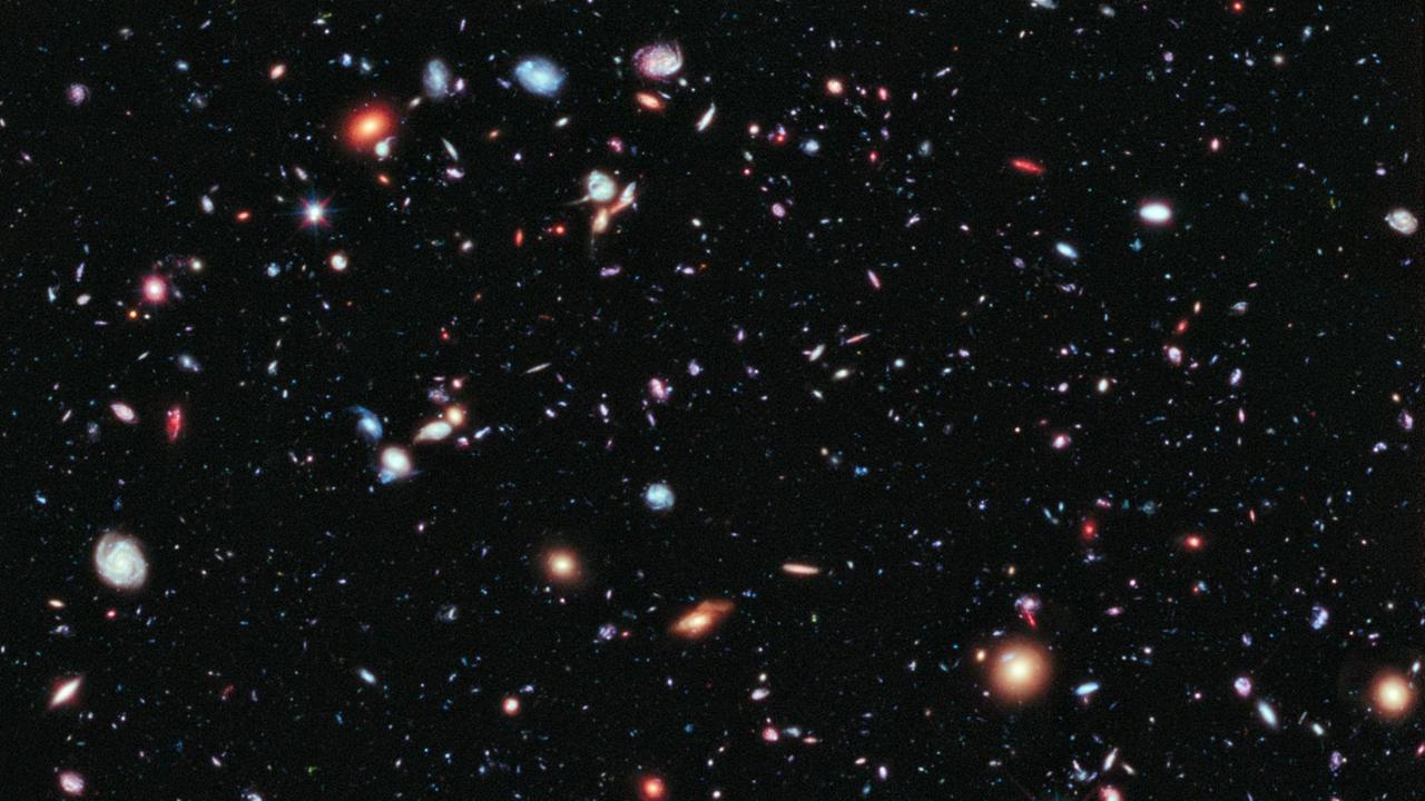 Das Foto kombiniert Hubble-Bilder aus den vergangenen Jahren und liefert damit den wohl tiefsten Einblick in das Universum, der je gemacht wurde. Das Foto kombiniert Hubble-Bilder aus den vergangenen Jahren und liefert damit den wohl tiefsten Einblick in das Universum, der je gemacht wurde.