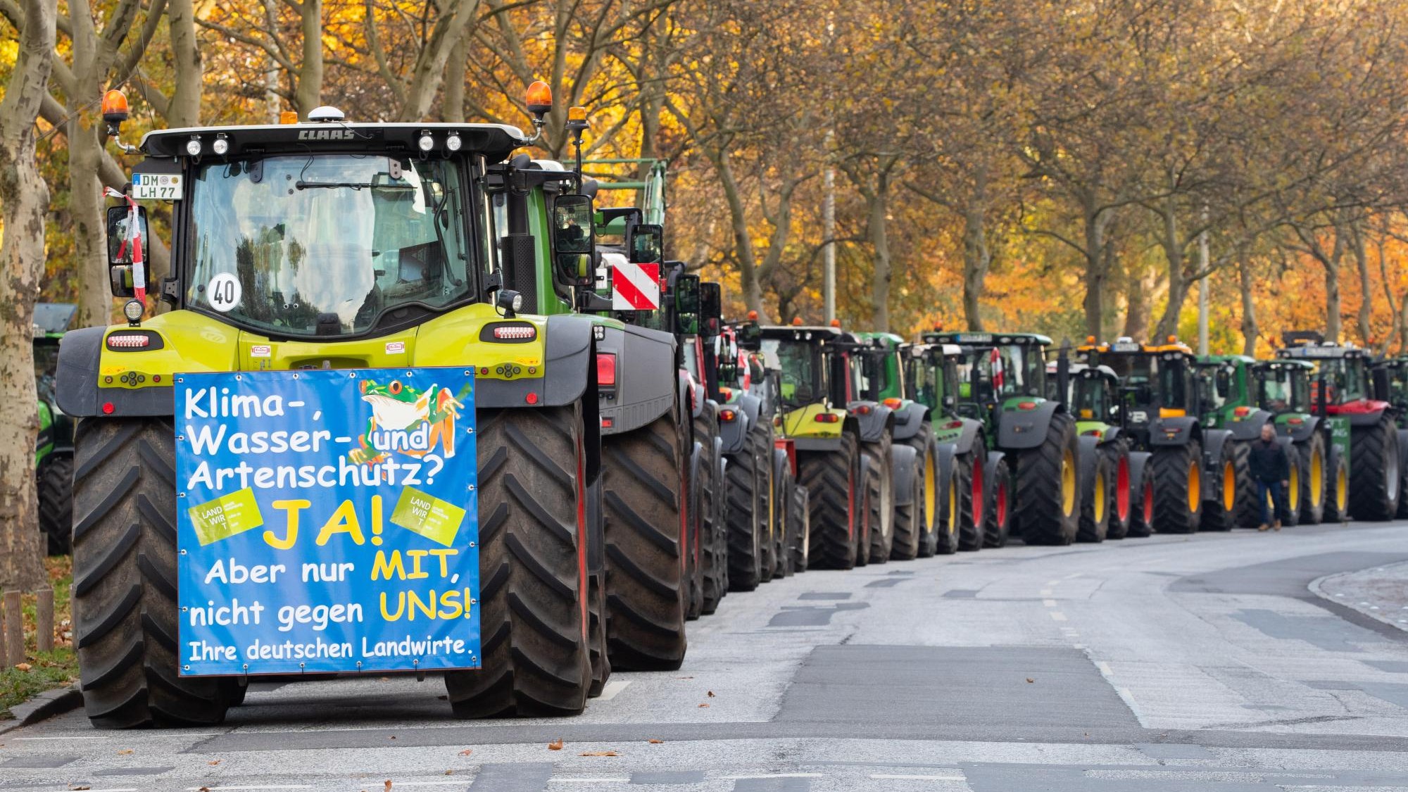 Landwirtschaftsvertreter Zu Bauernprotesten - "Die Bäuerliche Arbeit ...