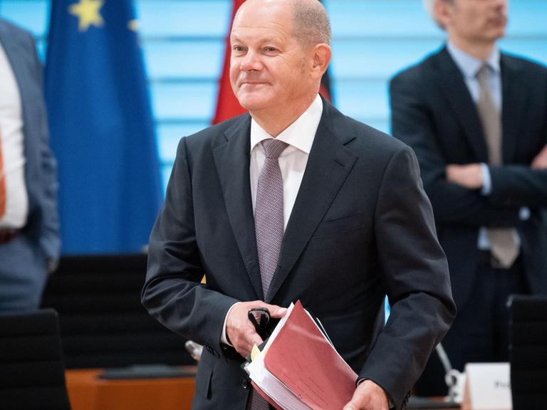 Olaf Scholz (SPD), Bundesminister der Finanzen, nimmt an der Sitzung des Bundeskabinetts im Bundeskanzleramt am 23.9.2020 teil.