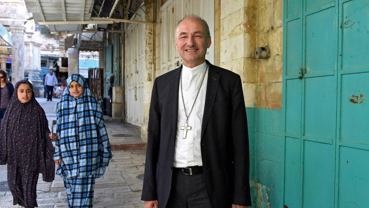Wolfgang Schmidt, evangelischer Propst von Jerusalem, am 13.06.2017 in der Jerusalemer Altstadt Wolfgang Schmidt, evangelischer Propst von Jerusalem, am 13.06.2017 in der Jerusalemer Altstadt
