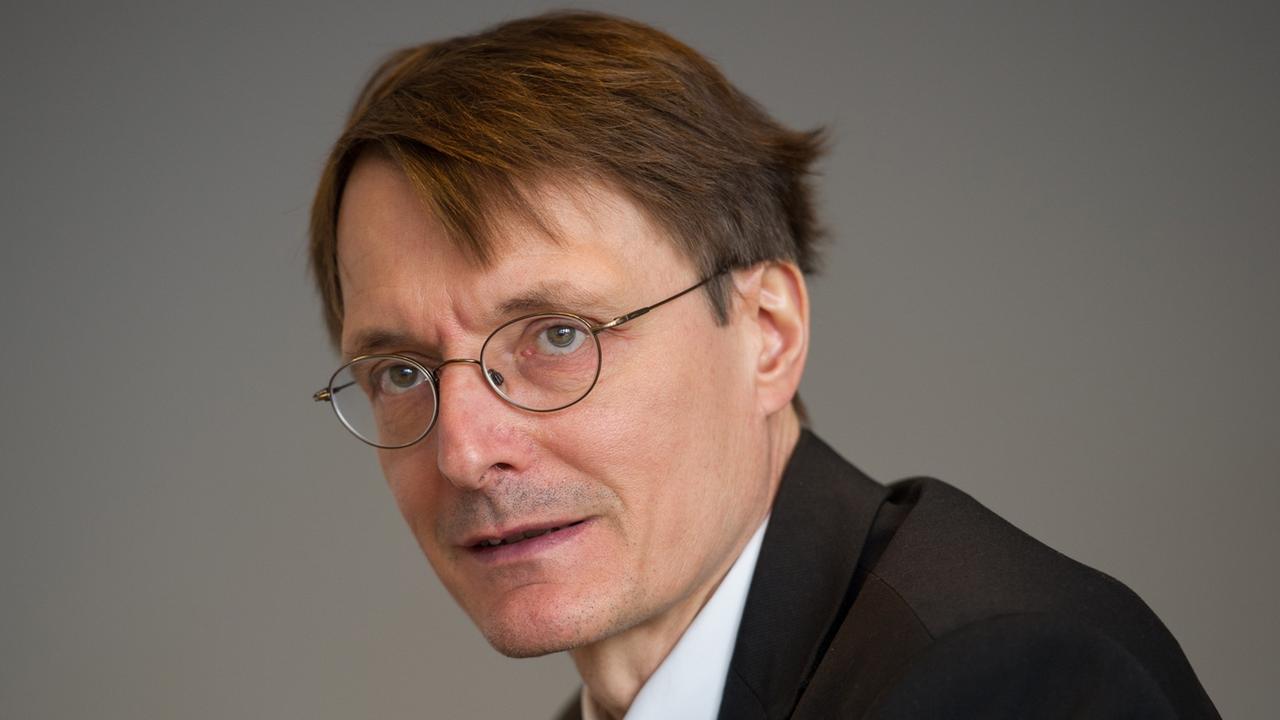 Porträt Karl Lauterbach, SPD-Gesundheitsexperte
