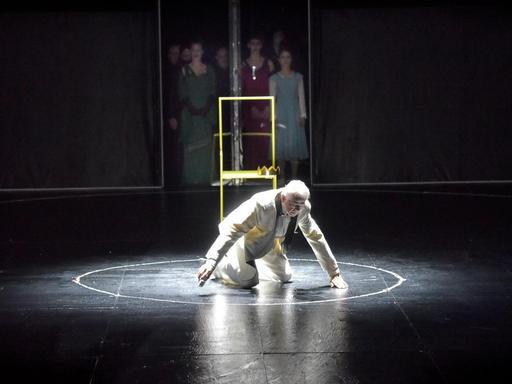 Claus Peymann inszeniert Shakespeares "König Lear" am Schauspiel Stuttgart.