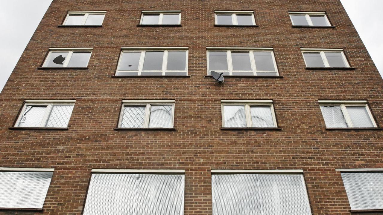 Verlassene Wohnblocks im östllichen Stadtteil Londons in Dagenham. Verlassene Wohnblocks im östllichen Stadtteil Londons in Dagenham.