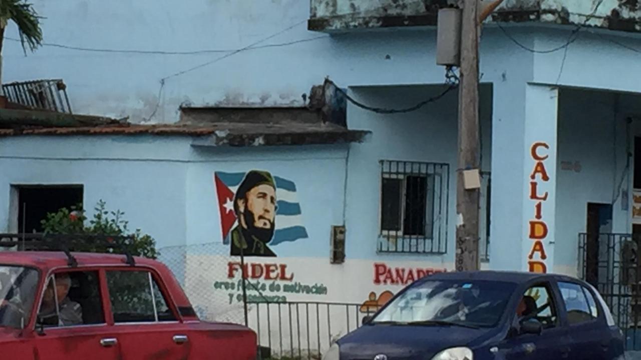 Die Castro-Verehrung ist vor allem unter älteren Kubanern noch sehr verbreitet Die Castro-Verehrung ist vor allem unter älteren Kubanern noch sehr verbreitet