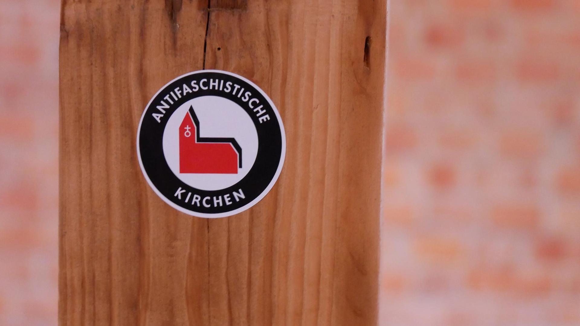 Sorgt oft für Ärger - das Logo der Befreiungstheologischen Gruppe Berlin Sorgt oft für Ärger - das Logo der Befreiungstheologischen Gruppe Berlin