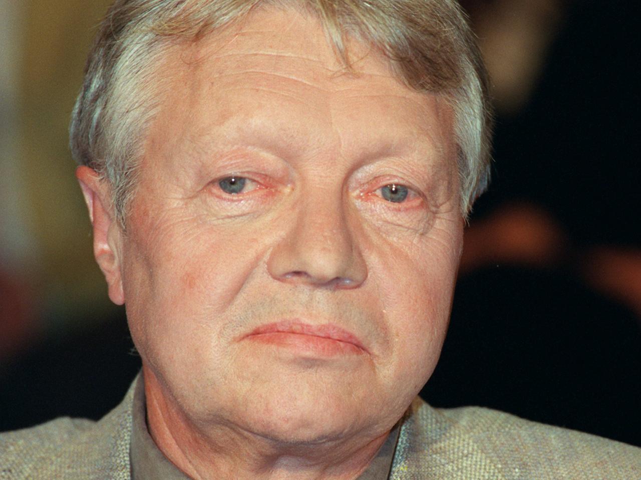 Der ostdeutsche Schriftsteller Rolf Schneider. Der ostdeutsche Schriftsteller Rolf Schneider.