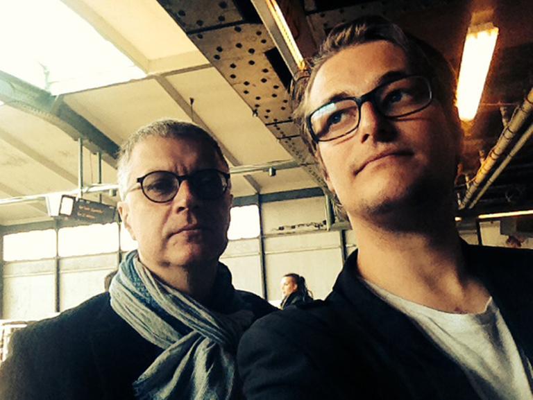 Die Journalisten Thomas Klug und Maximilian Julius Klein Die Journalisten Thomas Klug und Maximilian Julius Klein