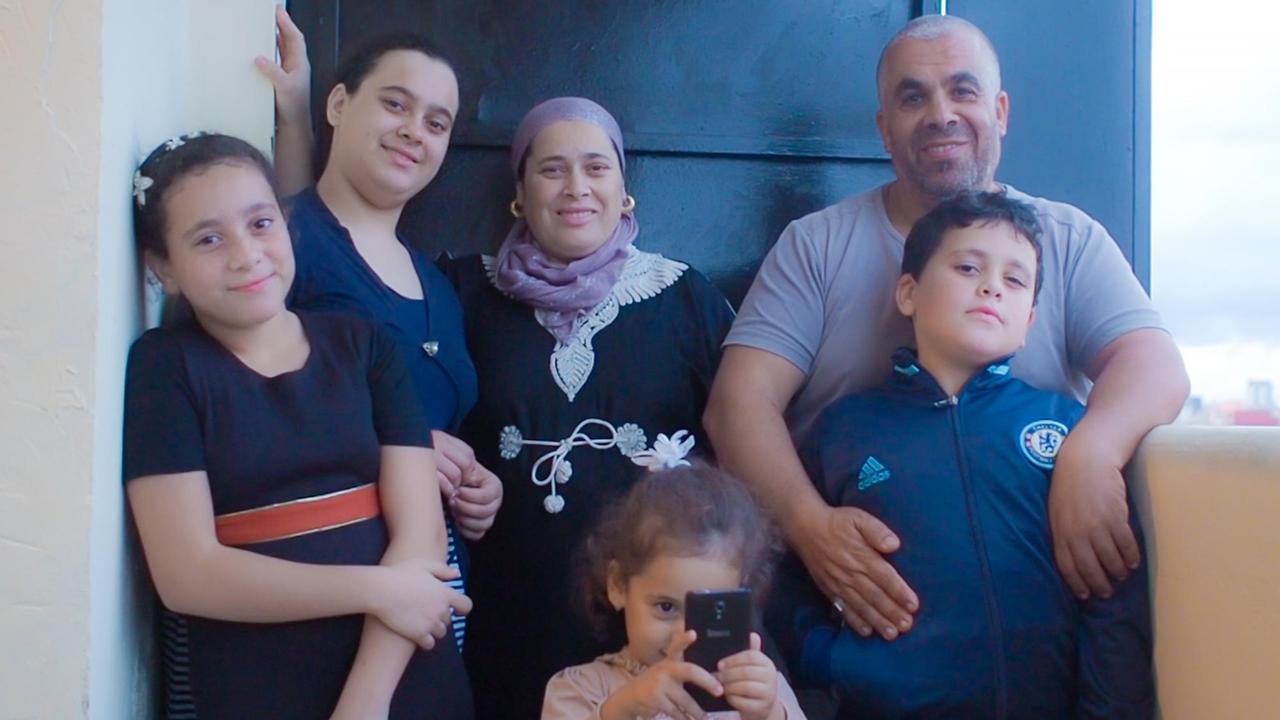 Mohamed mit seiner Familie in Oran Mohamed mit seiner Familie in Oran