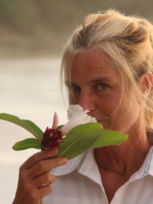 Die Botanikerin und Filmemacherin Ina Knobloch