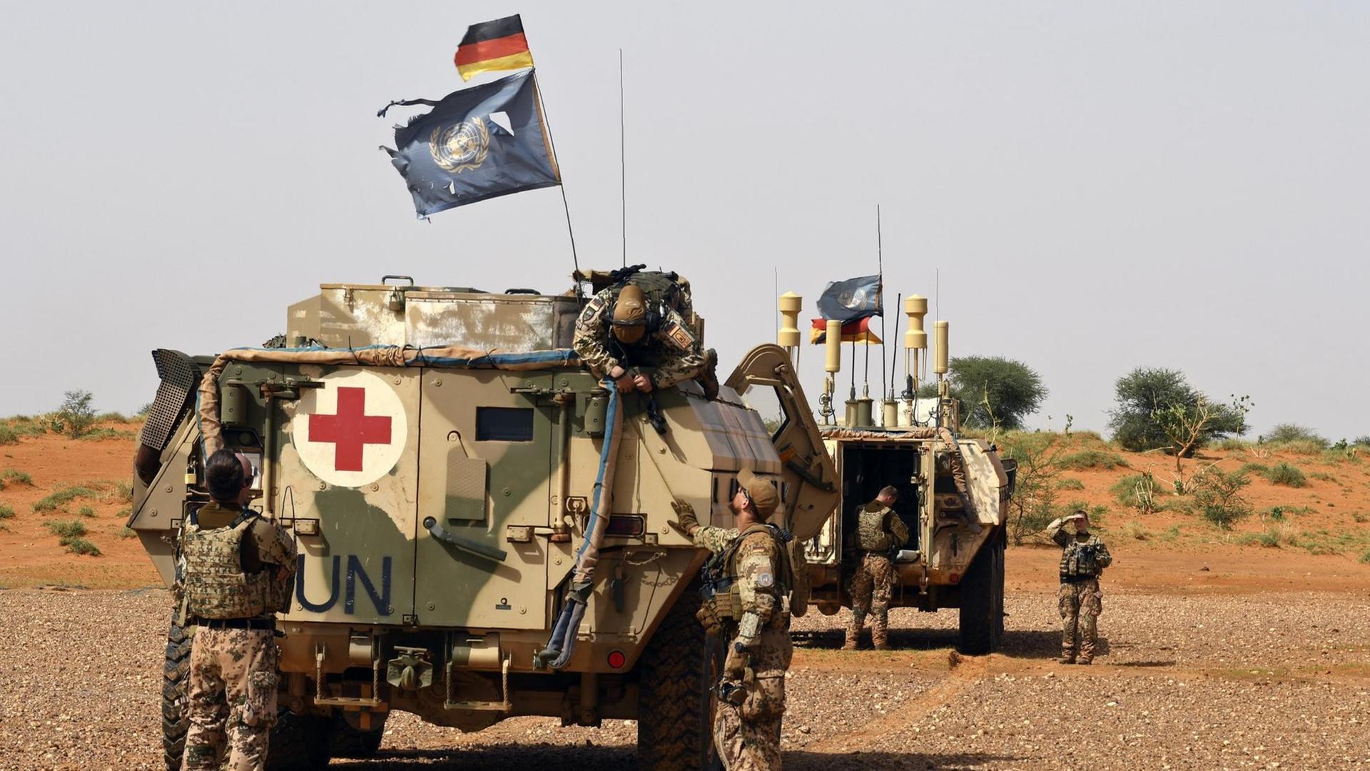 Deutsche Soldaten der MINUSMA-Mission der UNO in Mali Deutsche Soldaten der MINUSMA-Mission der UNO in Mali