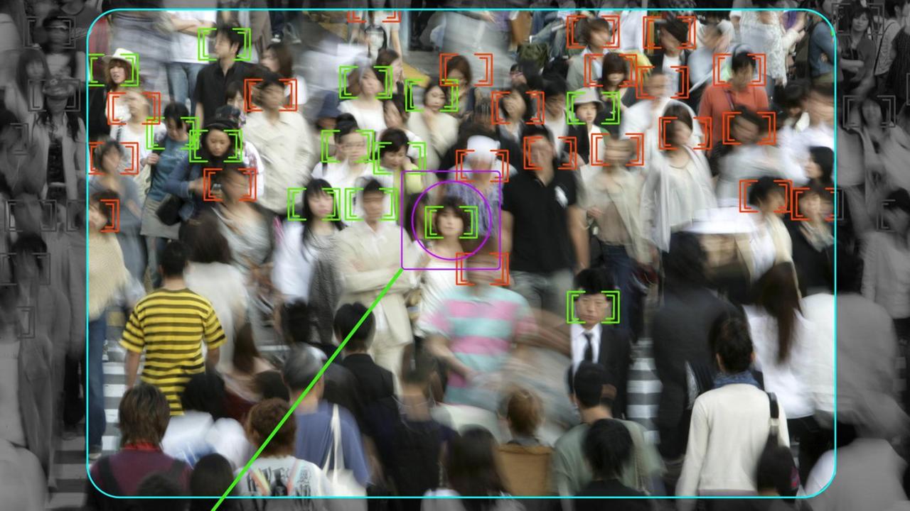 Fotomontage: Gesichtserkennung Fotomontage: Gesichtserkennung