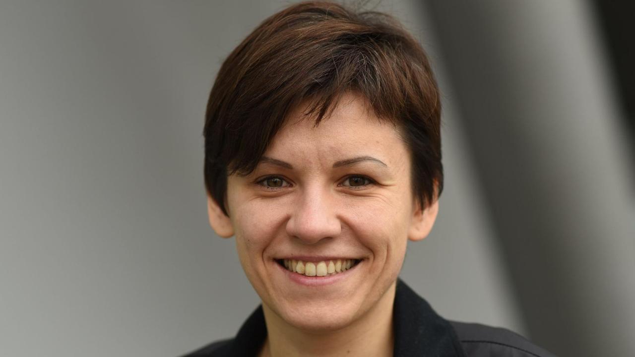 Marina Naprushkina , aufgenommen im Oktober 2015, auf der 67. Frankfurter Buchmesse, in Frankfurt/Main (Hessen). | Verwendung weltweit Marina Naprushkina , aufgenommen im Oktober 2015, auf der 67. Frankfurter Buchmesse, in Frankfurt/Main (Hessen). | Verwendung weltweit