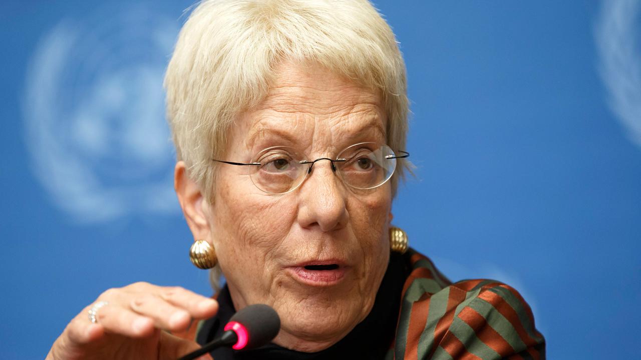 Die Schweizer Juristin Carla Del Ponte bei einer Pressekonferenz der "Commission of Inquiry on Human Rights in Syria" am 18.3.2014 im europäischen Hauptsitz der UN in Genf Die Schweizer Juristin Carla Del Ponte bei einer Pressekonferenz der "Commission of Inquiry on Human Rights in Syria" am 18.3.2014 im europäischen Hauptsitz der UN in Genf