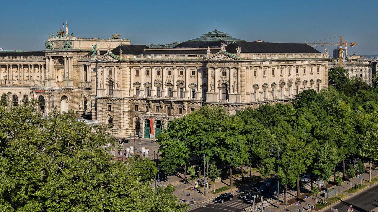Das Gebäude des Weltmuseums Wien Das Gebäude des Weltmuseums Wien