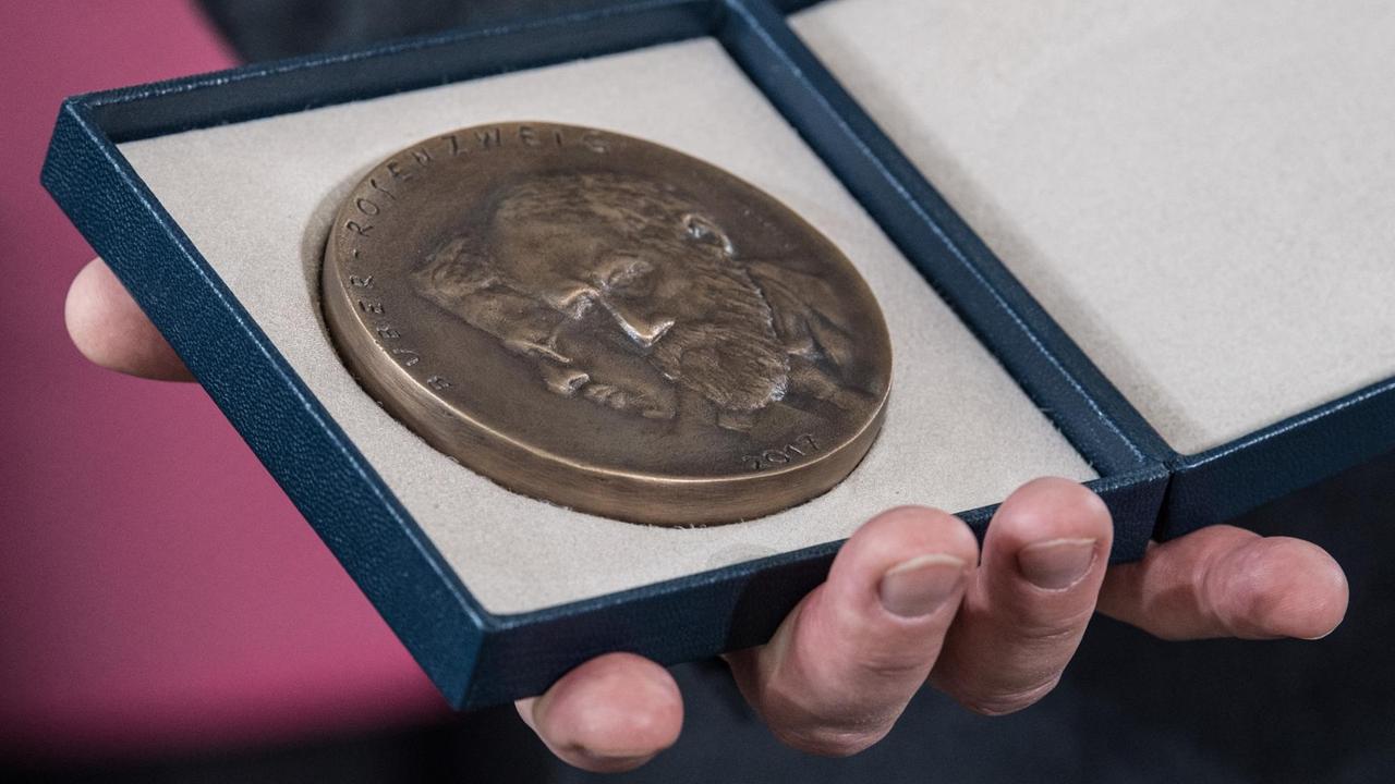 Die "Stiftung Neue Synagoge Berlin Centrum Judaicum" erhält die Buber