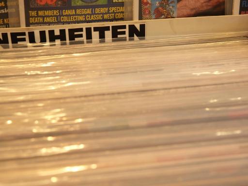 Neuheiten-Regal in einem Berliner Schallplattenladen