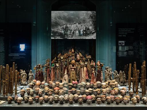 Einblick Saal "Sammlerwahn. Ich leide an Museomanie!" im Weltmuseum Wien