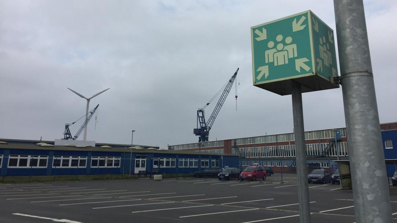Husumer Schiffswerft. Husumer Schiffswerft.
