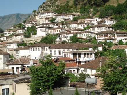 Berat, Stadt der 1000 Fenster Berat, Stadt der 1000 Fenster
