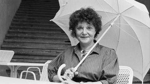 Die Schriftstellerin Muriel Spark 1986 in Arezzo