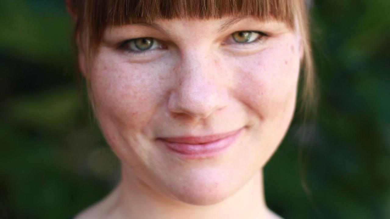 Porträt von Tamara Pfeiler Porträt von Tamara Pfeiler