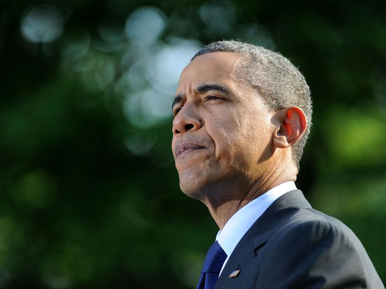 US-Präsident Barack Obama hält eine Rede im Rosengarten des Weißen Hauses in Washington.