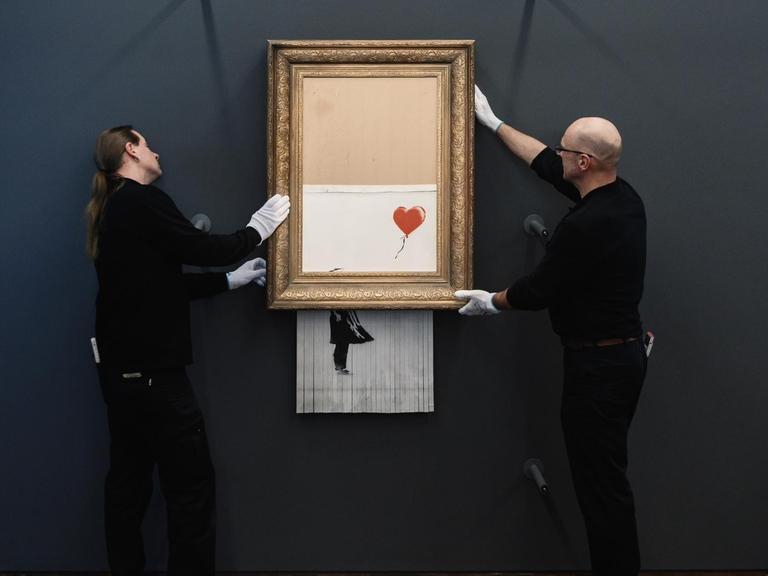 Banksys "Love in the Bin" im Museum Frieder Burda in Baden-Baden.