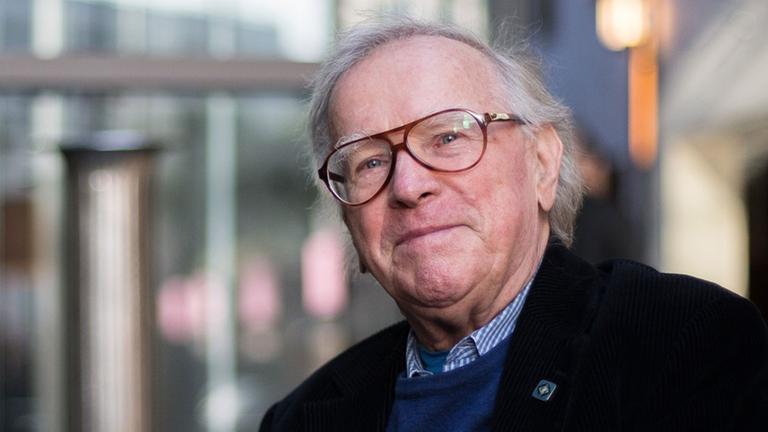 Der Jazzmusiker Klaus Doldinger am 25.02.2016 in Düsseldorf (Nordrhein-Westfalen). Der Jazzmusiker Klaus Doldinger am 25.02.2016 in Düsseldorf (Nordrhein-Westfalen).