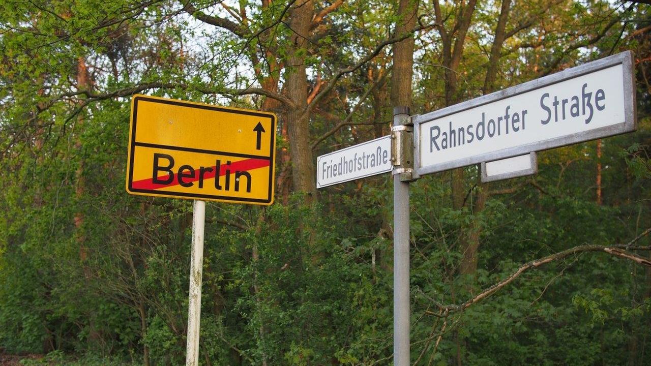Berlin Ortsausgangsschild Berlin Ortsausgangsschild